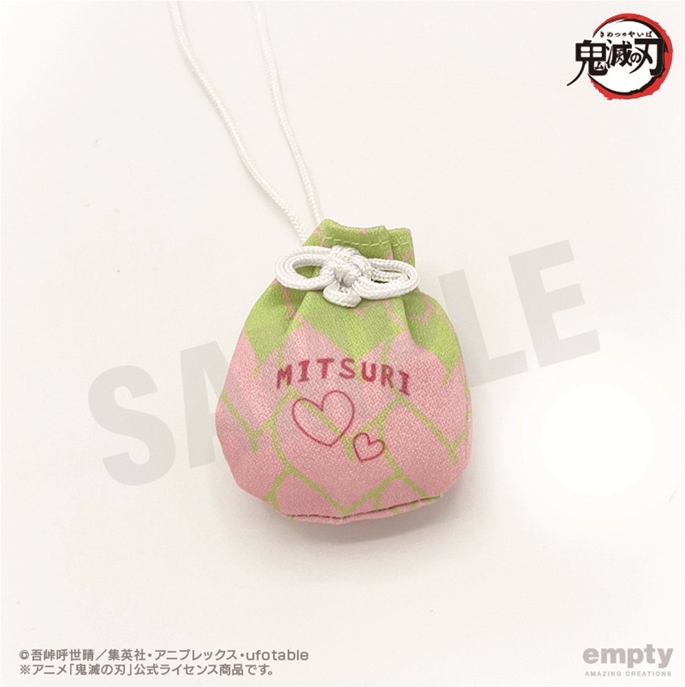セール　鬼滅の刃　お守り　レア　バラ売り不可 セール 鬼滅の刃 お守り レア バラ売り不可 r*o様 鬼滅の刃 ウエハース